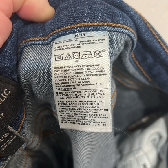 Banana Republic Factory New House Mr. Skinny Dark Wash Denim Jeans Size 34/18 - Picture 5 of 5